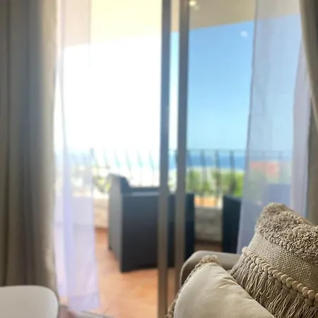 Adeje + Parking Apartman